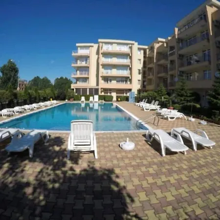 Kameliya Garden * ساني بيتش