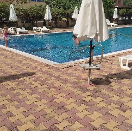 شقة Kameliya Garden ساني بيتش