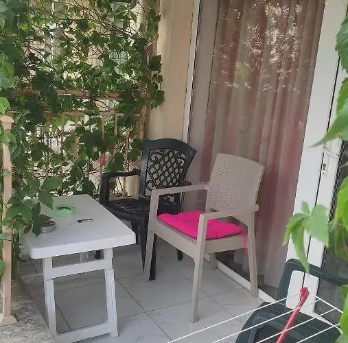 Kameliya Garden شقة *