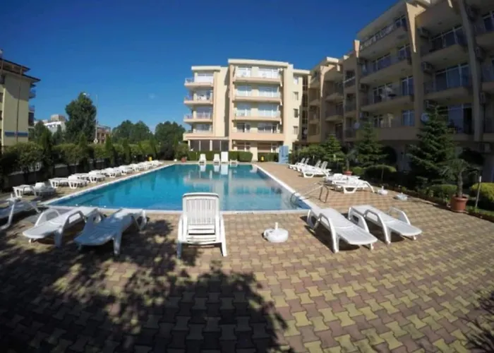 Kameliya Garden * ساني بيتش